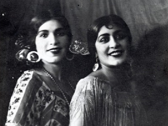 Мария Истомина и Берта Червонная (справа), 1929 год. Фото www.kino-teatr.ru