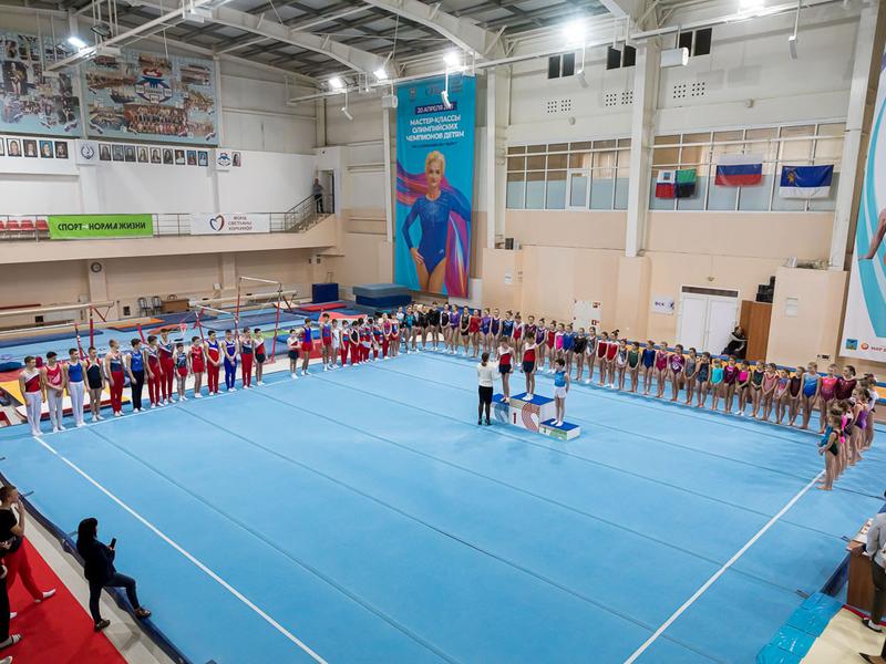 В Белгороде на первенстве по спортивной гимнастике разыграли 62 комплекта медалей