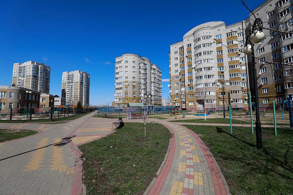 На губернаторскую ипотеку в Белгородской области заявки подали более 1 300 бюджетников