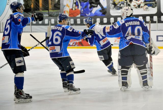 Белгородские хоккеисты в третий раз в сезоне победили белорусов