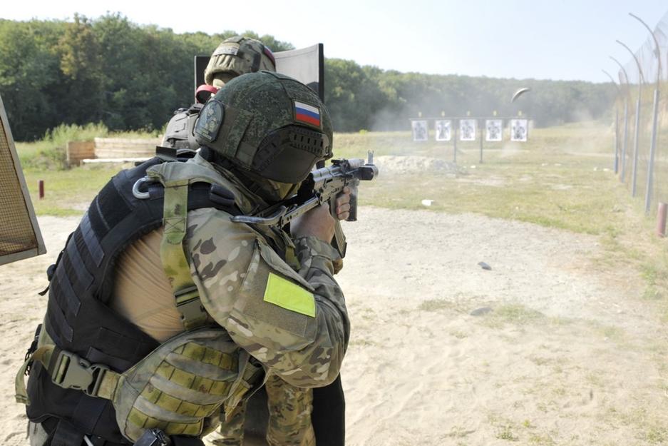 В Белгородской области прошли учения бойцов ОМОНа - Изображение 14
