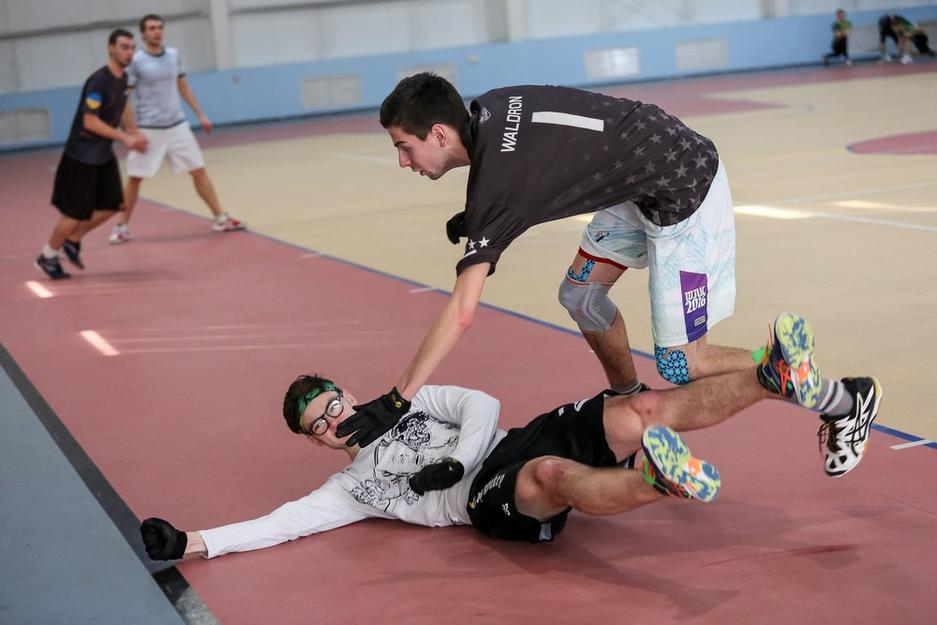Белгородские студенты проиграли москвичам на домашнем турнире по алтимату - Изображение 2