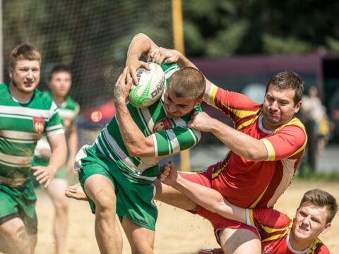 Чемпионат ЦФО по пляжному регби выиграла белгородская команда «Сыпучий песок»
