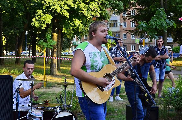 Уличных музыкантов пригласили выступать на белгородском Арбате