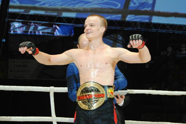 Белгородец стал чемпионом Черноземья по ММА