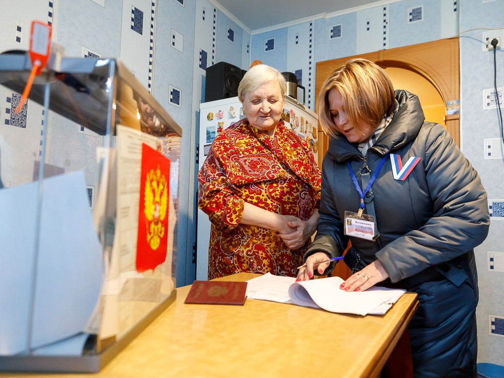 В Белгородской области на выборах президента РФ активно работают мобильные УИК