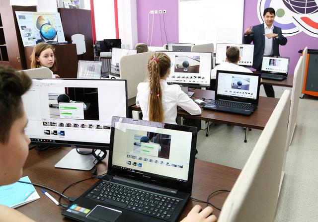 В школах Белгородской области будут открывать IT-классы