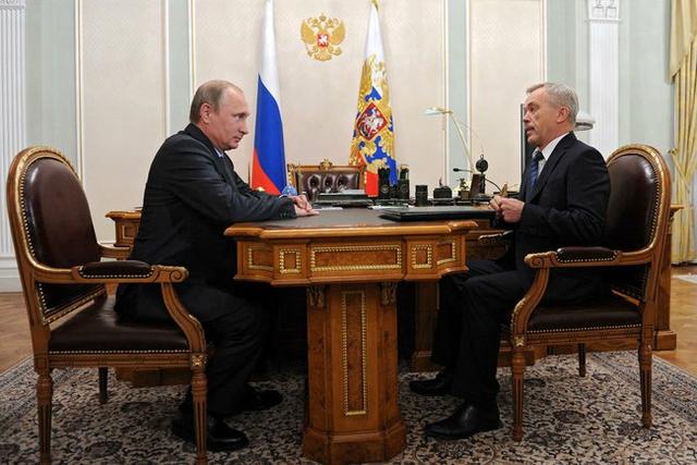 Владимир Путин обсудил с Евгением Савченко развитие Белгородской области