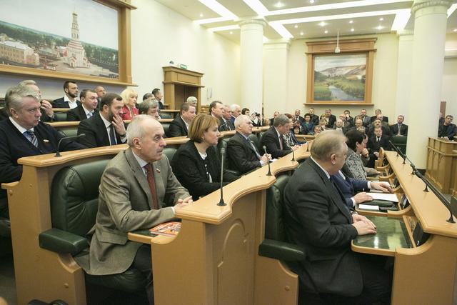 Белгородские депутаты требуют блокировать сайты, продающие алкоголь дистанционно