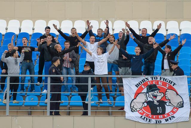 Белгородских фанатов футбола задержали в Курске