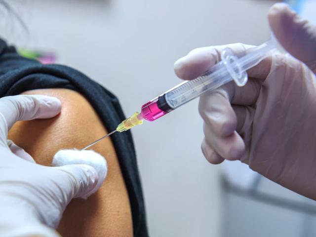 Более 16 % жителей Белгородской области сделали прививки от гриппа