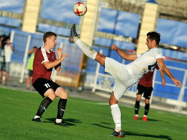 Белгородские футболисты сыграли вничью с «Рязанью»