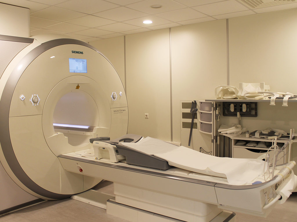 В онкодиспансер Белгорода поступил новый магнитно-резонансный томограф