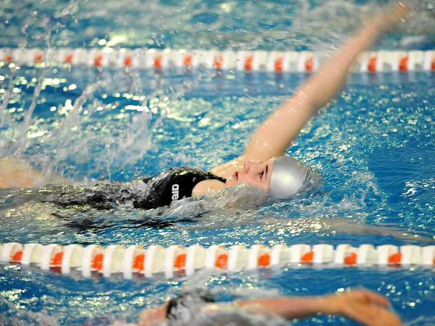 Спортшкола «Спартак» отмечает 50-летие соревнованиями по плаванию - Изображение 8