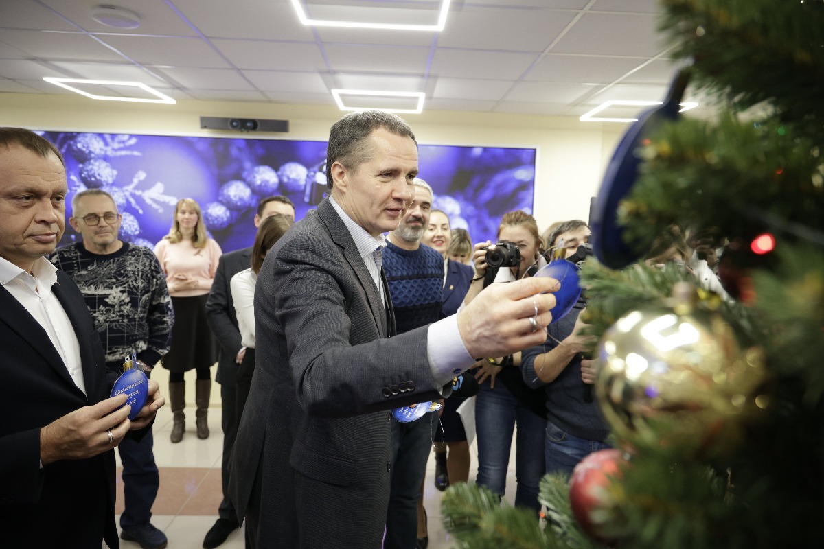 Губернатор исполнит новогодние желания троих детей из Белгородской области