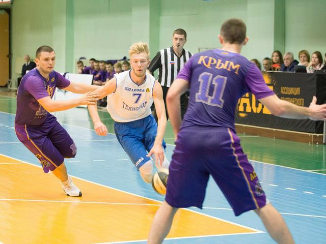 Белгородские баскетболисты сохранили восьмое место в Студенческой лиге ВТБ