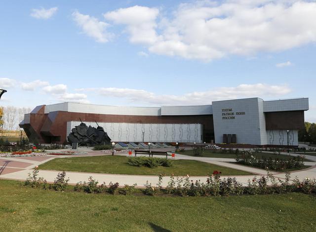 Николай Рыжков хочет расширить музей «Прохоровское поле»