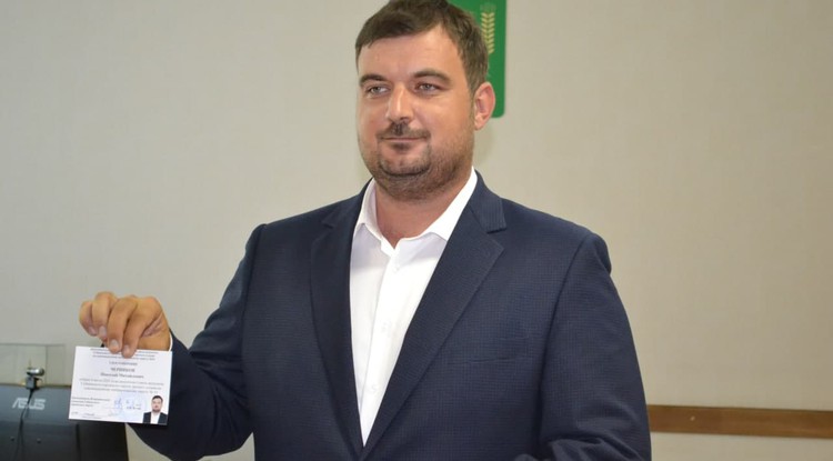Довыборы в губкинский Совет депутатов выиграл единоросс Николай Черников