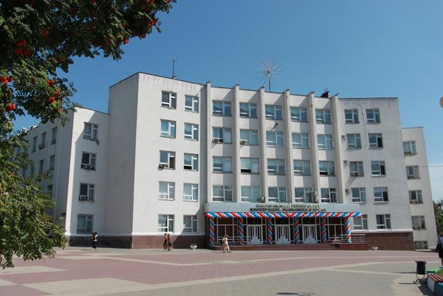 Филиалу белгородского вуза в Дагестане запретили принимать абитуриентов