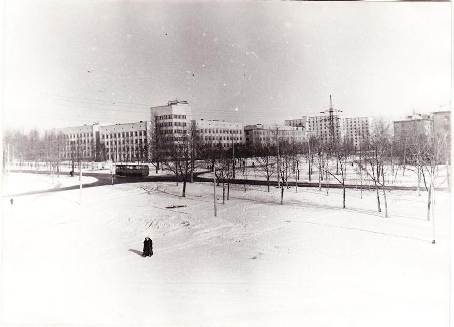 Семь зим. Как выглядел заснеженный Белгород 60, 56, 35, 26 и 16 лет назад - Изображение 4