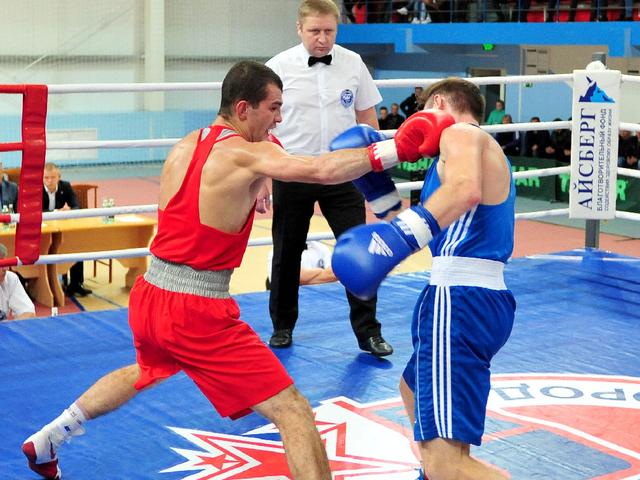 Два белгородских боксёра стали чемпионами России