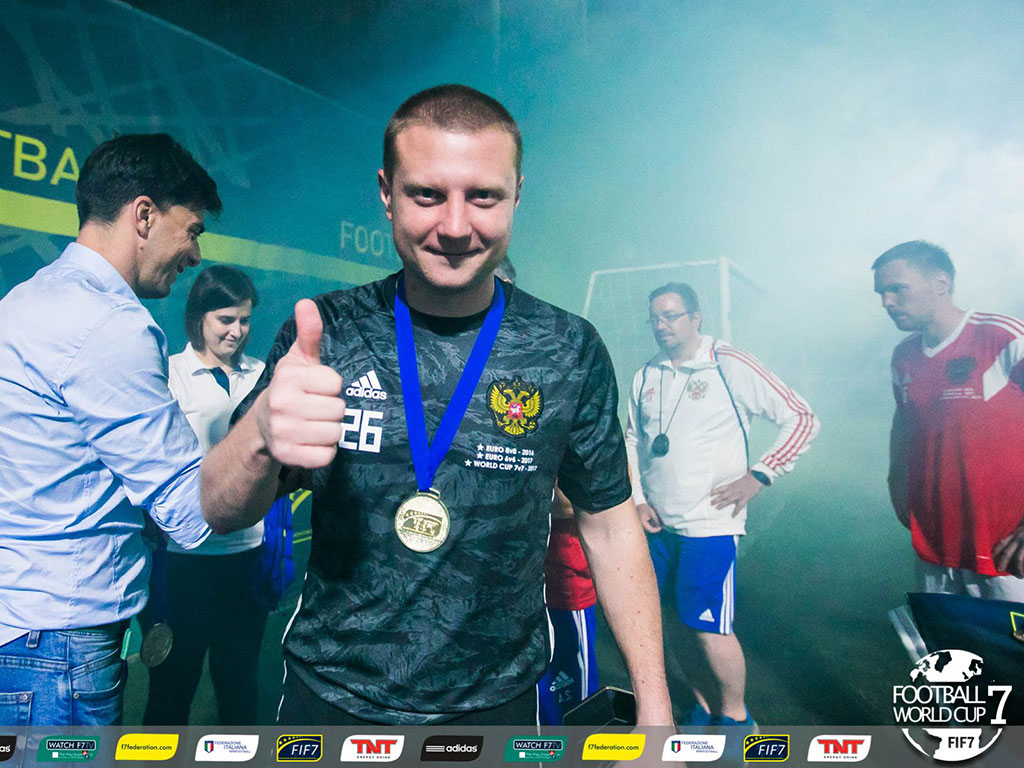 Староосколец Денис Коршиков стал двукратным чемпионом мира по футболу 7 х 7