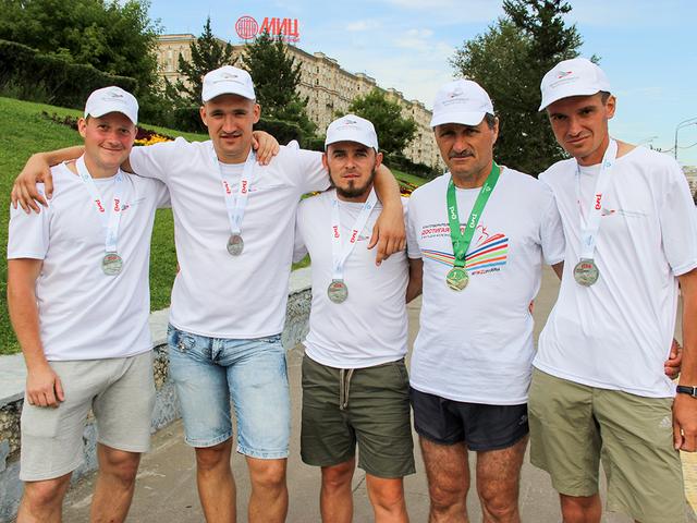Работник Лебединского ГОКа стал призёром забега в Москве*