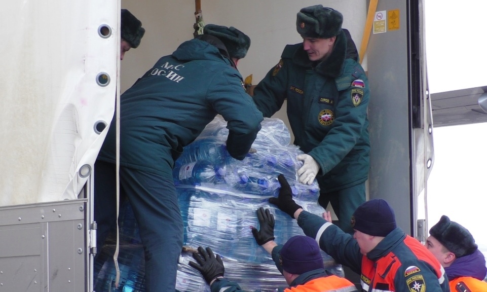 МЧС доставило из Белгорода жителям 121 тонну гуманитарной помощи