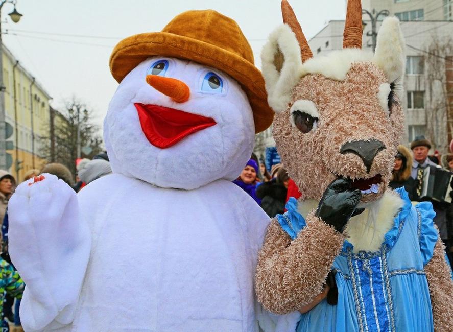 В Белгороде в 15-й раз прошёл парад Дедов Морозов  - Изображение 20