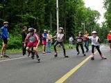 Около 50 белгородцев – любителей бега, роликовых коньков и велосипедов сразились в триатлоне - Изображение 4