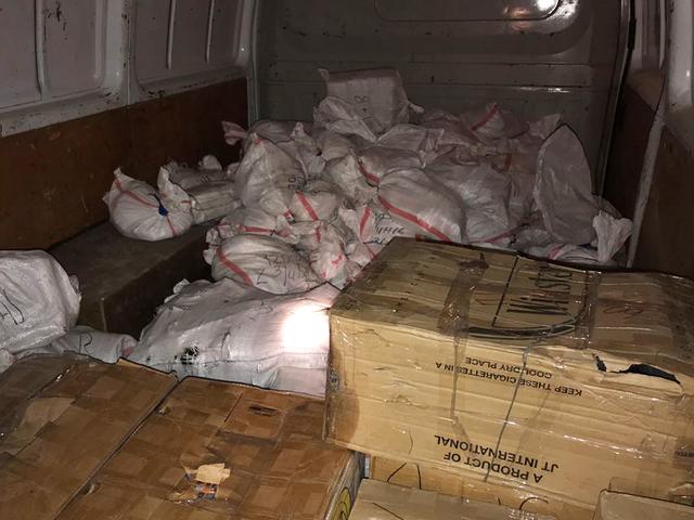 Белгородские пограничники задержали 300 коробок с запчастями на сельхозтехнику