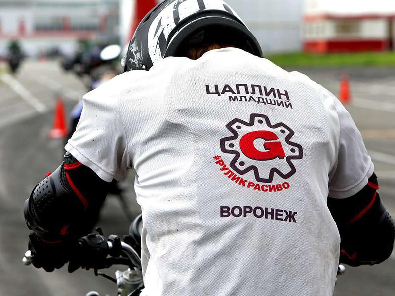 В Белгороде прошёл первый этап чемпионата Черноземья по мотоджимхане (фоторепортаж)