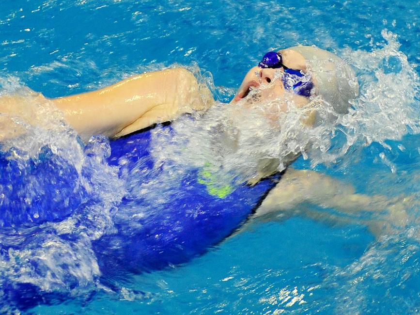 Спортшкола «Спартак» отмечает 50-летие соревнованиями по плаванию - Изображение 9