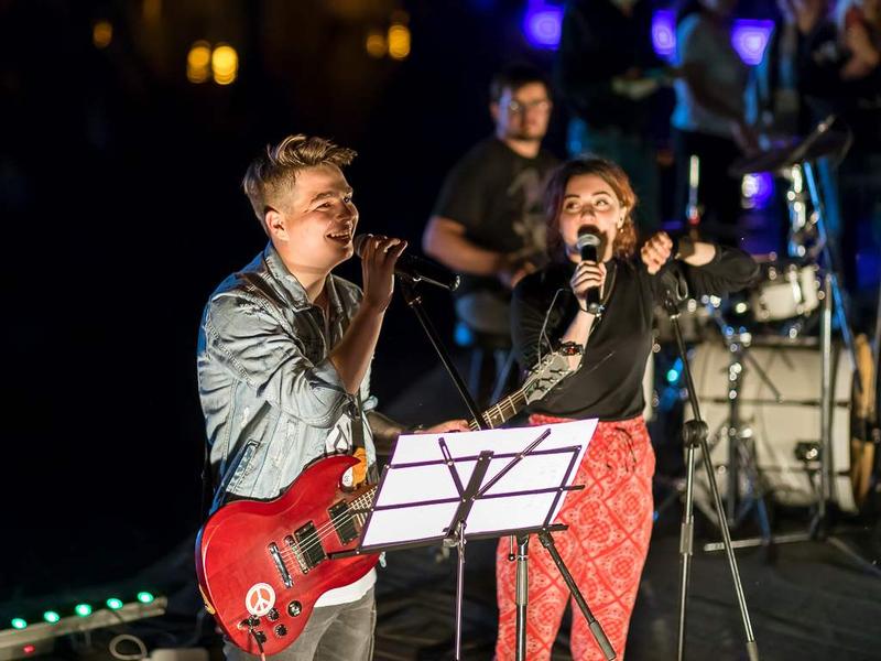 Везёлка Live: в Белгороде начались музыкальные выходные на набережной (фоторепортаж)