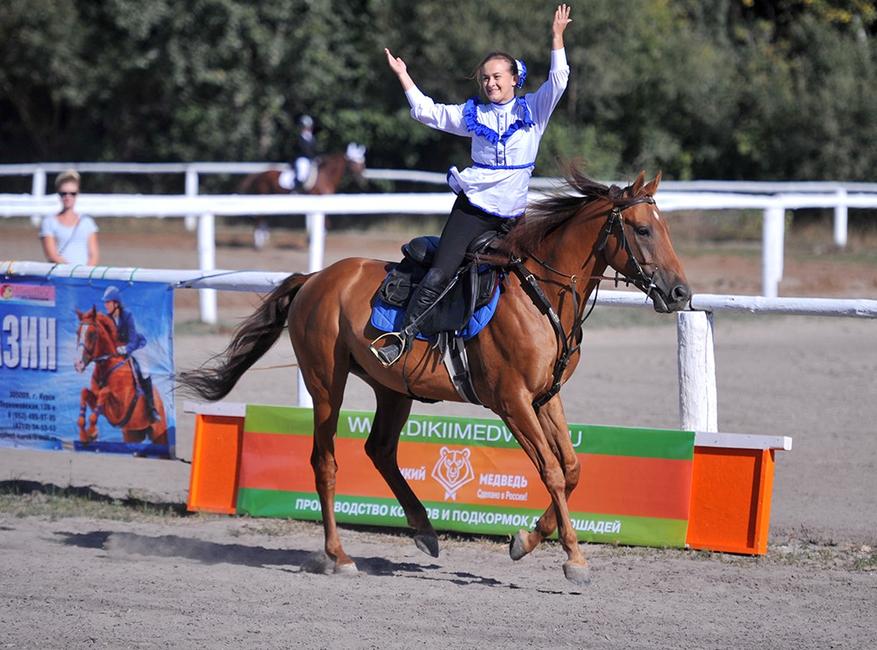 В Белгороде прошёл Кубок губернатора по конному спорту - Изображение 15