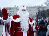 Как в Белгороде прошёл парад Дедов Морозов - Изображение 29