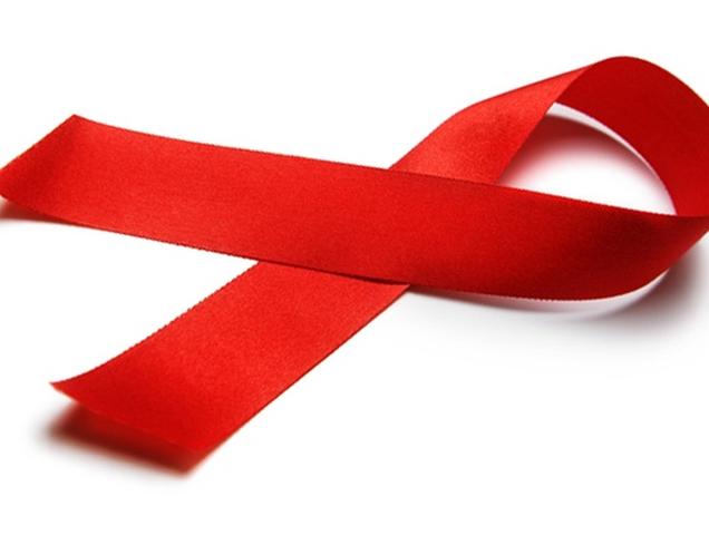 Юрий Бончук: Проблема ВИЧ-инфекции в обществе незаслуженно сошла на нет