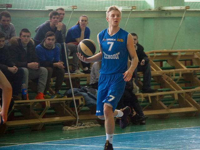 Белгородские баскетболисты впервые вышли в топ-16 Лиги Белова