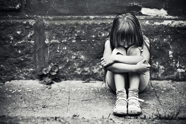 «За всеми трагедиями стоит одиночество». Психолог о подростковых суицидах