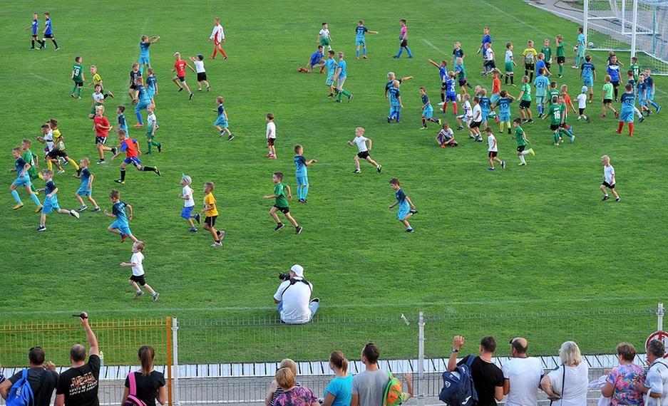 «Салют Белгород» сыграл против ста детей - Изображение 16