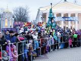 Как в Белгороде прошёл парад Дедов Морозов - Изображение 19