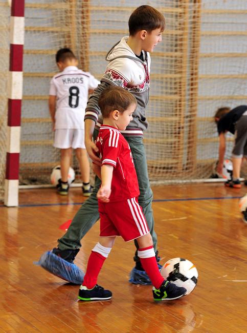 В Белгороде открыли центр подготовки юных футболистов - Изображение 31