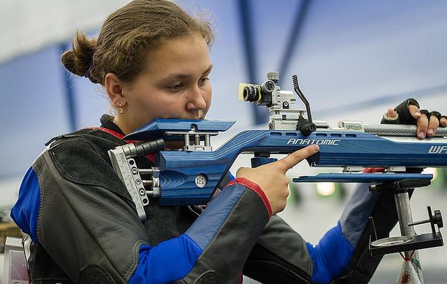 Оскольчанка завоевала два золота на первенстве России по пулевой стрельбе