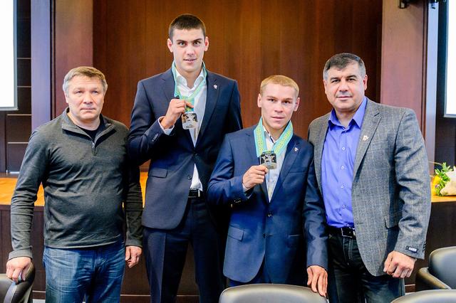 В Белгороде чествовали призёров чемпионата мира по боксу
